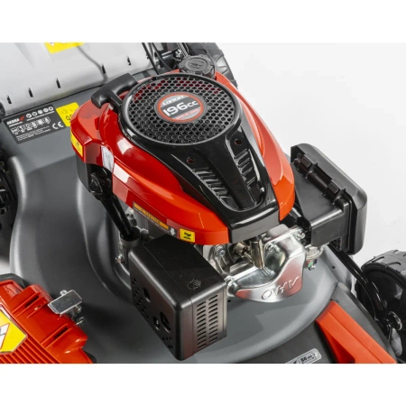 Bencinska kosilnica s pogonom in nastavitvijo hitrosti košnje GARDEN DEDRA DED8725Q-56L, motor LONCIN, 3,5 kW, 196 cm3, GT prenos, širina košnje 56 cm, dva rezila