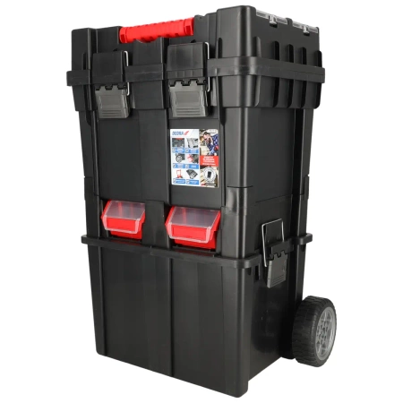 Workshop on wheels with 4 ergoboxes