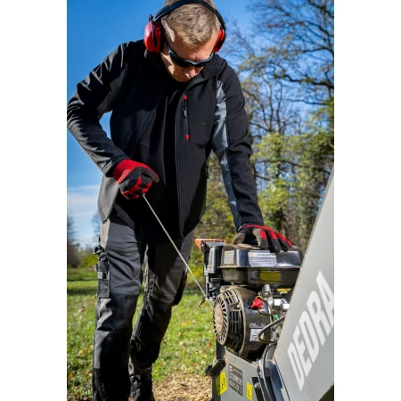 Benzininis šakų smulkintuvas DEDRA DED8684, variklis LONCIN 5,5 AG, pjovimo skersmuo 10 cm