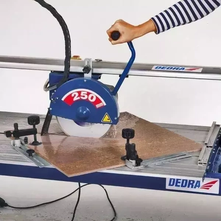 Maşină de taiat faiantă si gresie electrica 1,1kW