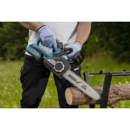 Akumulátorová řetězová pila 12" 18V DEDRA SAS+ALL DED7183, lišta 12"