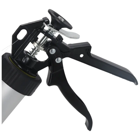 Pistol tip tub pentru mase de etașare