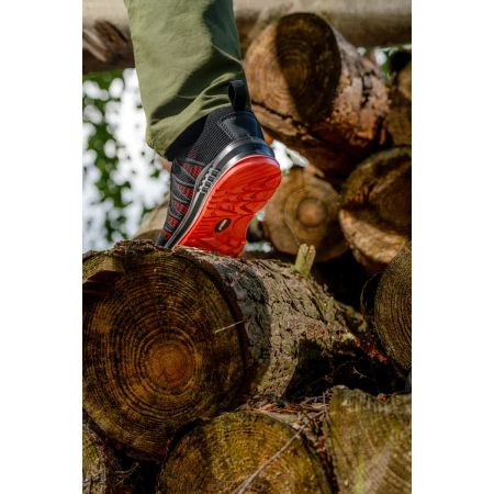 DEDRA poolsaapad BH9M8V-44 joon M8, suurus 44, kat.S1 SRC, komposiit.