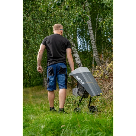 Šakų smulkintuvas 2500 W, 45 mm, DEDRA DED8680
