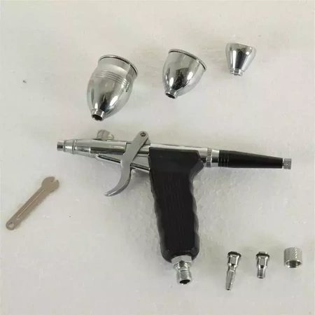 DEDRA DED7478 modelarska zračna ščetka, pištolska modelarska zračna ščetka največji tlak 3,5 bara, šoba 0,3 mm in 0,5 mm, rezervoar 2 ml, 5 ml, 13 ml