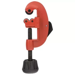 Pipe cutter