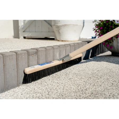 Szczotka uliczna wąska 55 cm z uchwytem metalowym, DEDRA 80C188