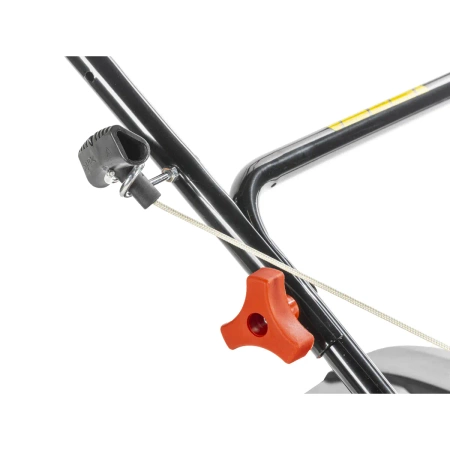 Benzininis žoliapjovė su pavara, galia 2,7 kW, 139 cm³, pjovimo plotis 43 cm, GARDEN DEDRA DED8720-43C