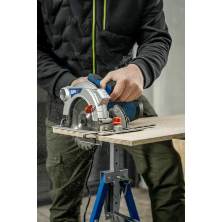 Pilarka ręczna tarczowa DEDRA DED7926 1500W, 185mm, prowadnica laserowa, max. głębokość cięcia 66mm