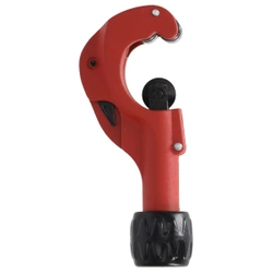 Pipe cutter