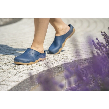Premium clogs with a replaceable insole DEDRA BH9AB1-38, size 37/38, category OB