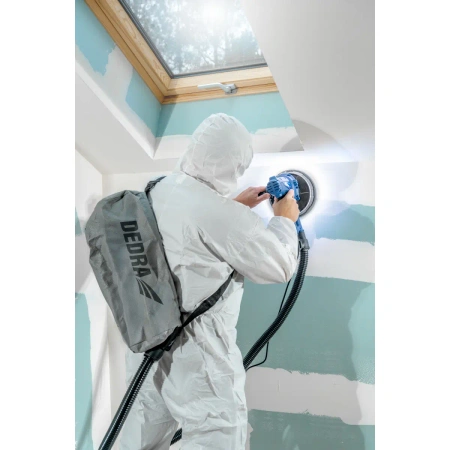 DEDRA DED7764 Ruční bruska na sádrokarton 750 W, 180mm kotouč, na sádrokarton, s odsáváním prachu