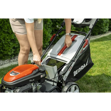 Бензинова газонокосарка з приводом 2,9 кВт GARDEN DEDRA DED8724-46L, двигун LONCIN, 166 см³, ширина косіння 46 см