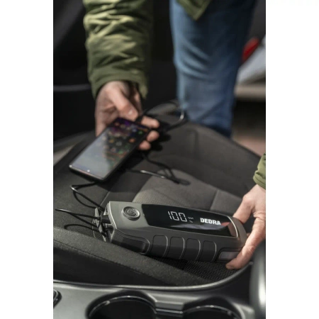 Power bank indítófunkcióval DEDRA DEPP1600, Li-Ion 16000mAh, LCD kijelző
