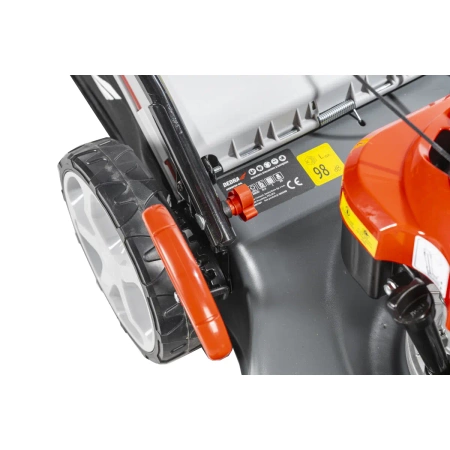 Cositoare pe benzină cu tracțiune și reglare a vitezei de tăiere GARDEN DEDRA DED8725-51L, motor LONCIN, 3,5 kW, 196 cm³, transmisie GT, lățimea de tăiere 51 cm