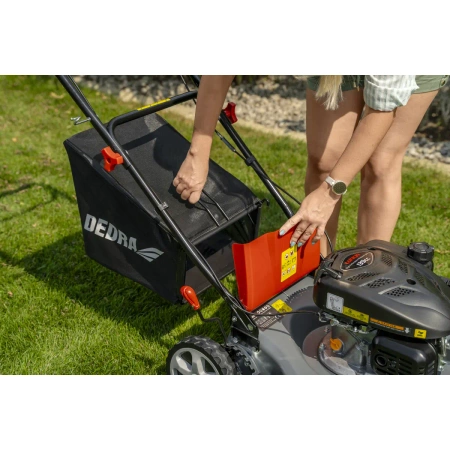 Önjáró benzinmotoros fűnyíró 2,4kW GARDEN DEDRA DED8720-43L, LONCIN motor, 139cm3, vágási szélesség 43cm